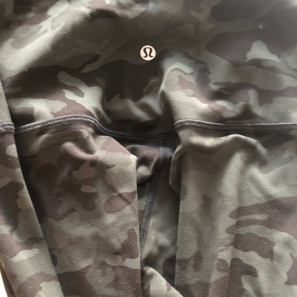 Lululemon align pant size 6 28” length